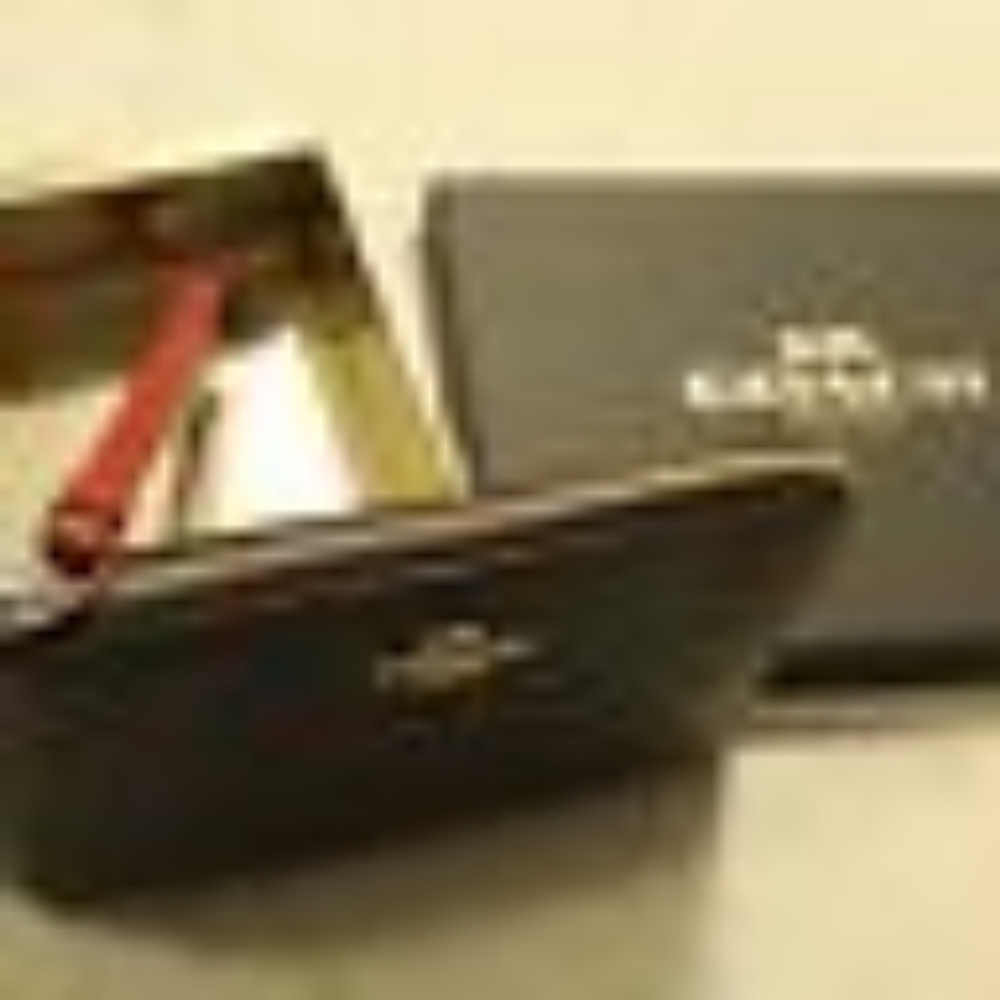 Coach Signature Corner Zip Wristlet